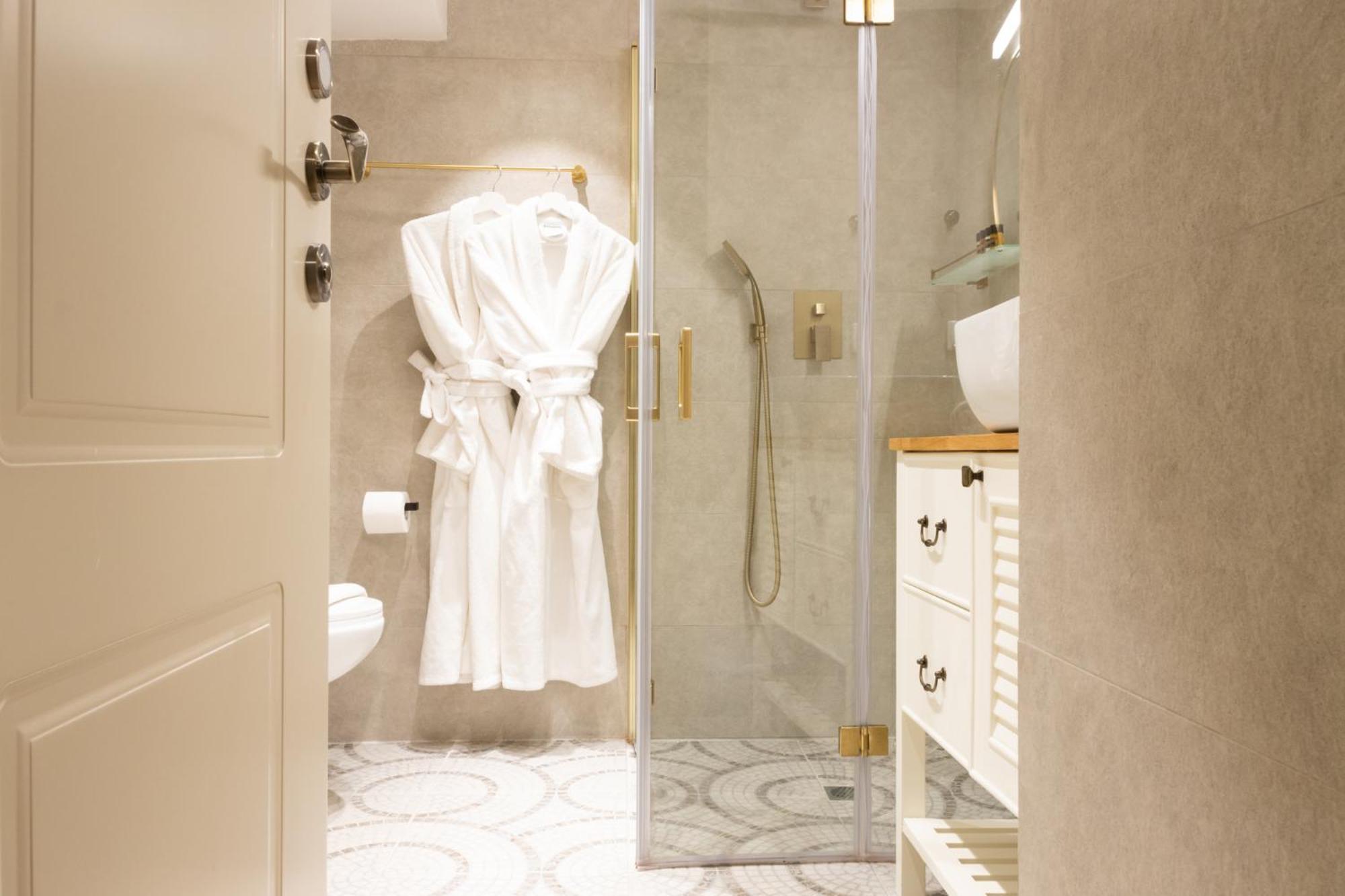Mamilla View- Suites & Apt Hotel Jeruzalem Buitenkant foto