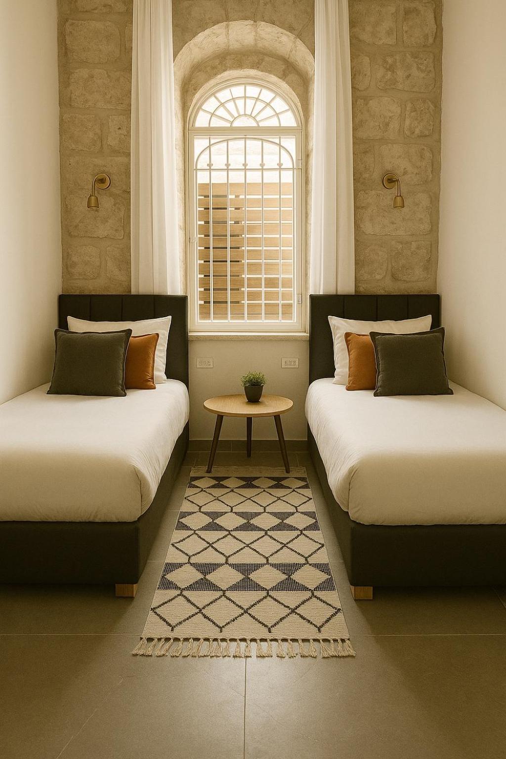 Mamilla View- Suites & Apt Hotel Jeruzalem Buitenkant foto